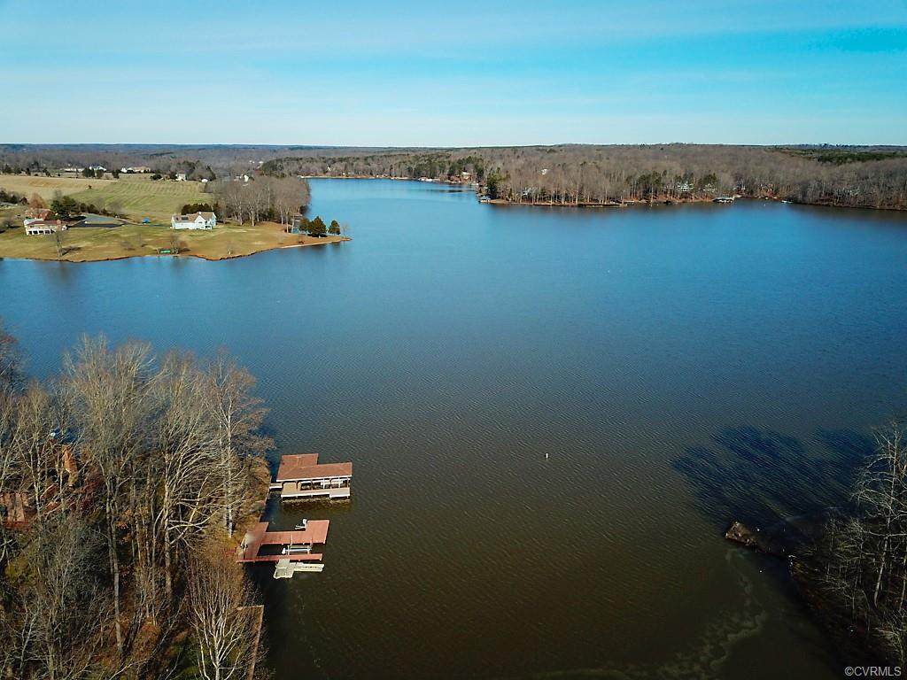 6028 Lost Cove Drive - Photo 1