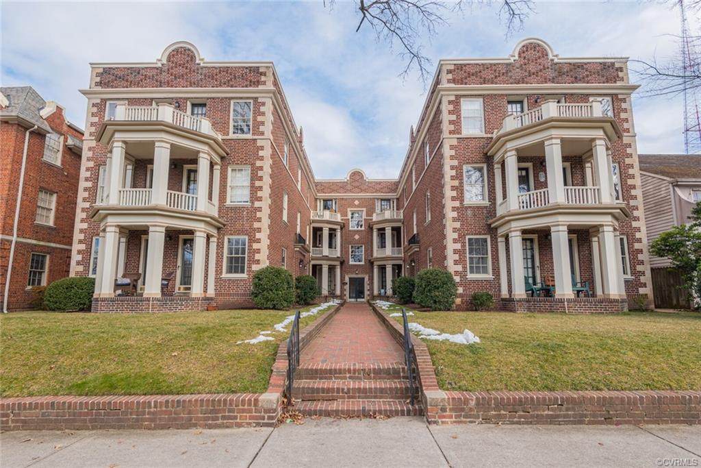 3410 Monument Avenue - Photo 1