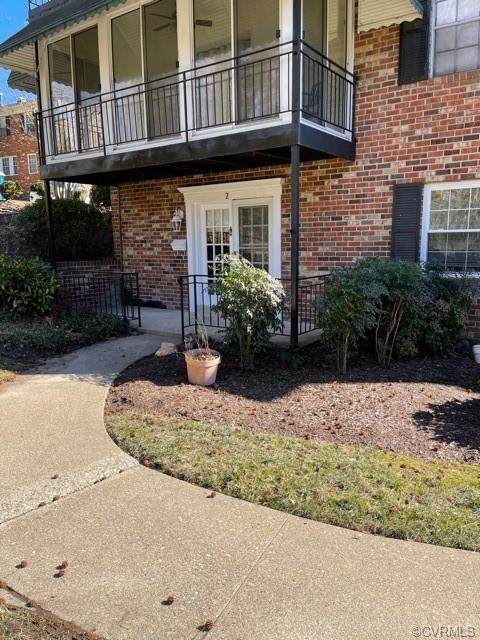 2 Little Brook Lane - Photo 1