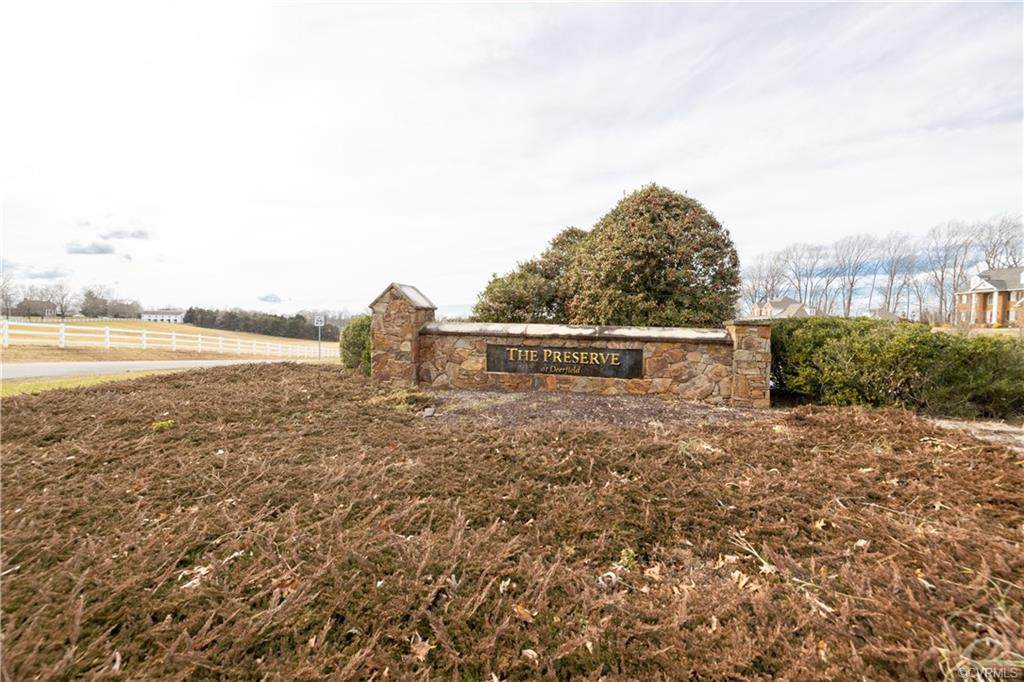 1009 The Preserve Drive - Photo 1
