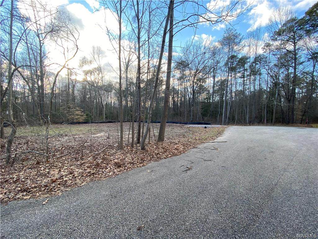 206 & 208 Walkers Cove Drive - Photo 1