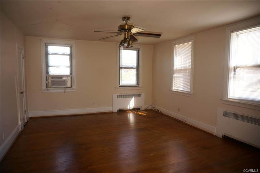 1022 48th Street - Photo 1