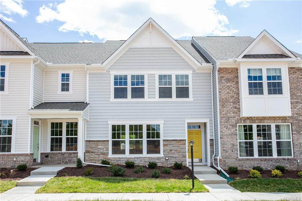6733 Way Point Drive - Photo 1