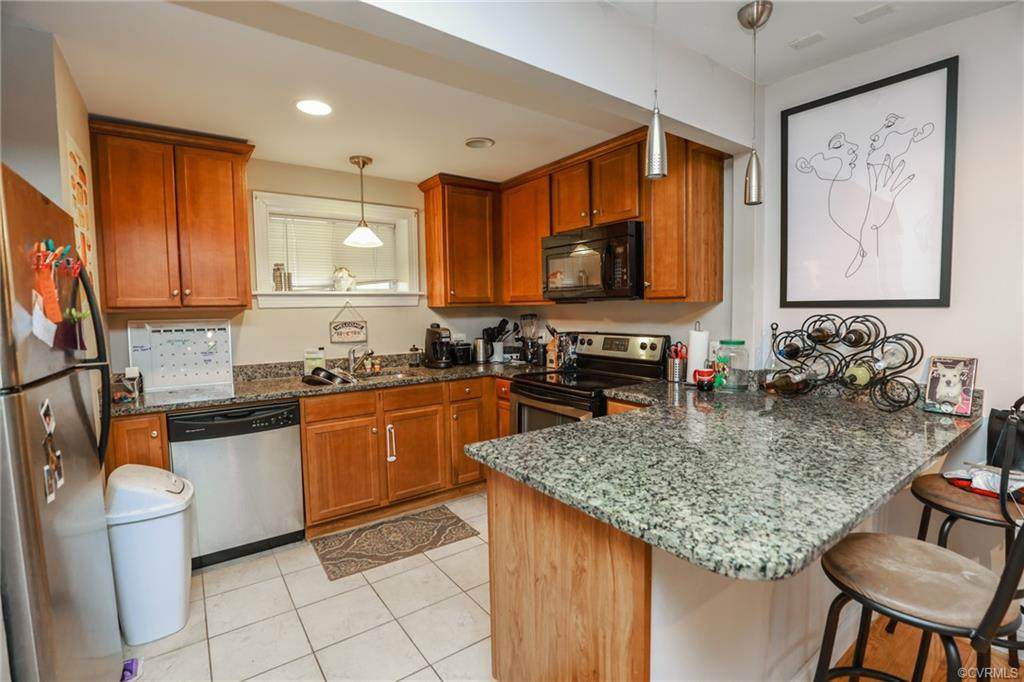 2100 Grove Avenue - Photo 1
