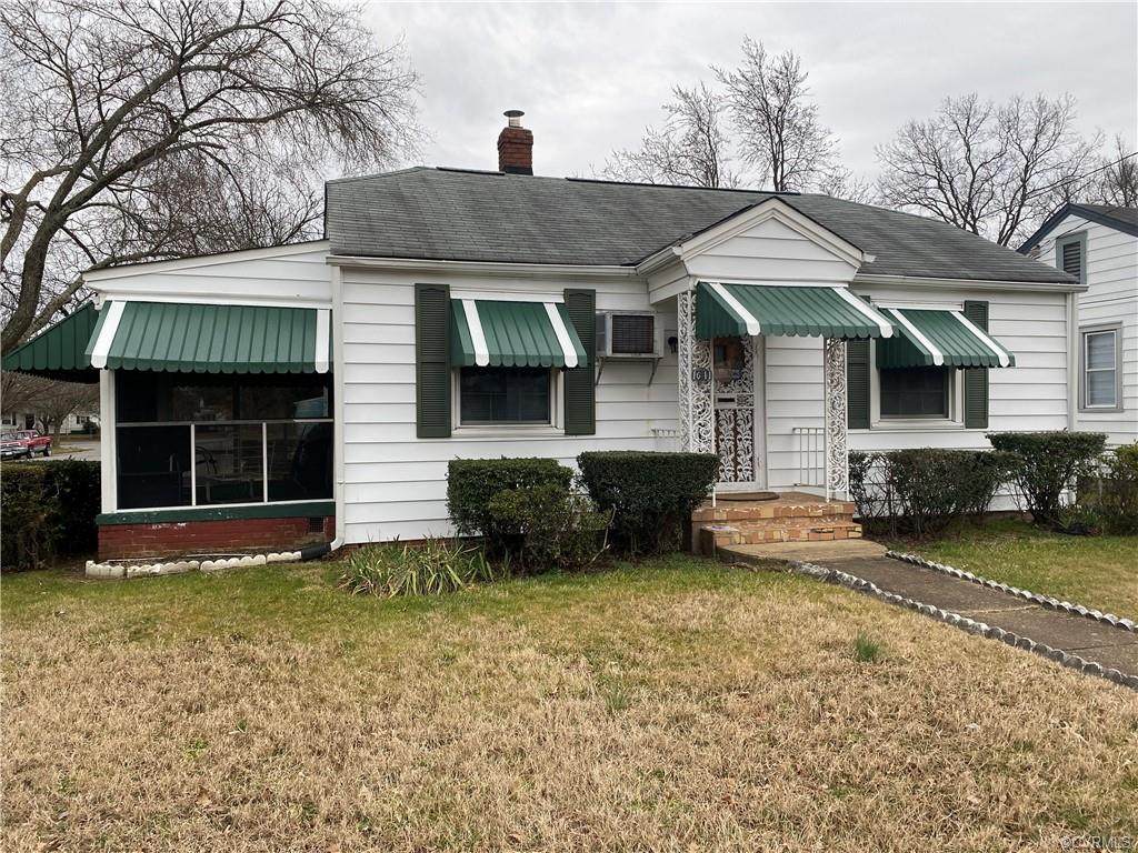 1611 25th Street - Photo 1