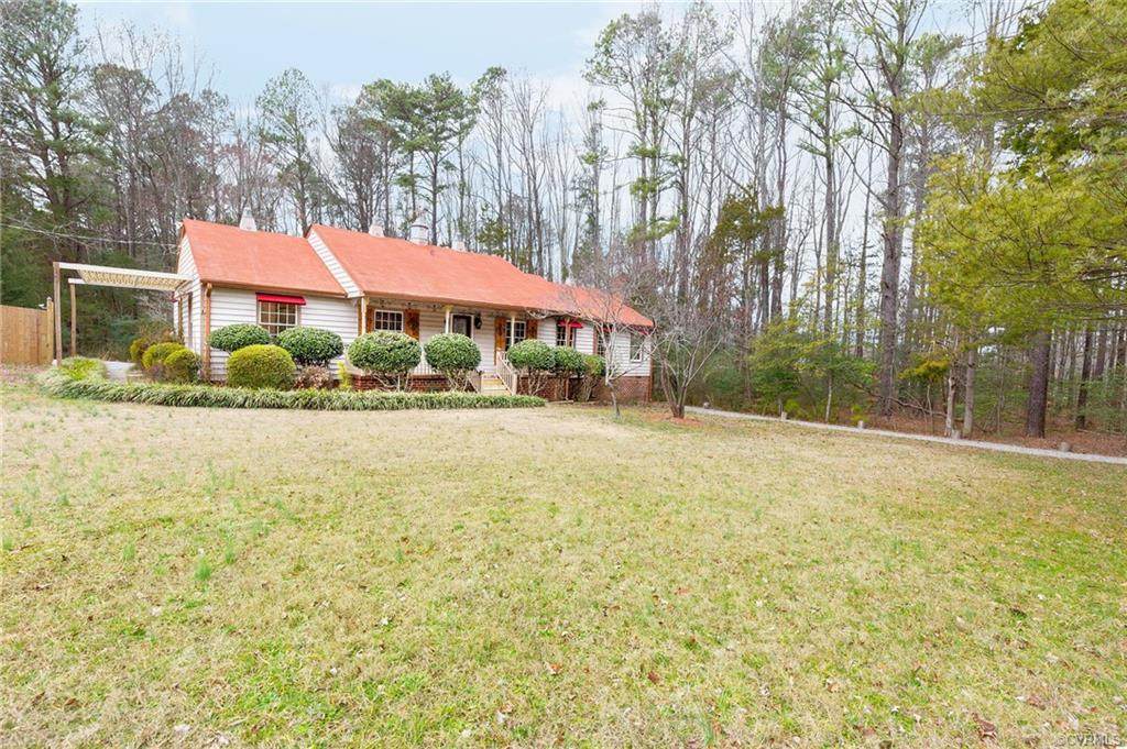 1722 Maple Lane - Photo 1