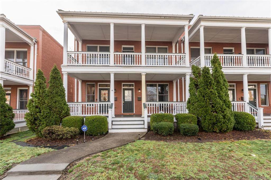 1512 Porter Street - Photo 1