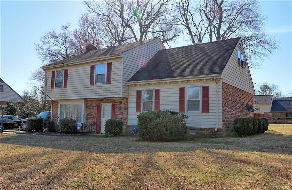 3621 Applewood Road - Photo 1