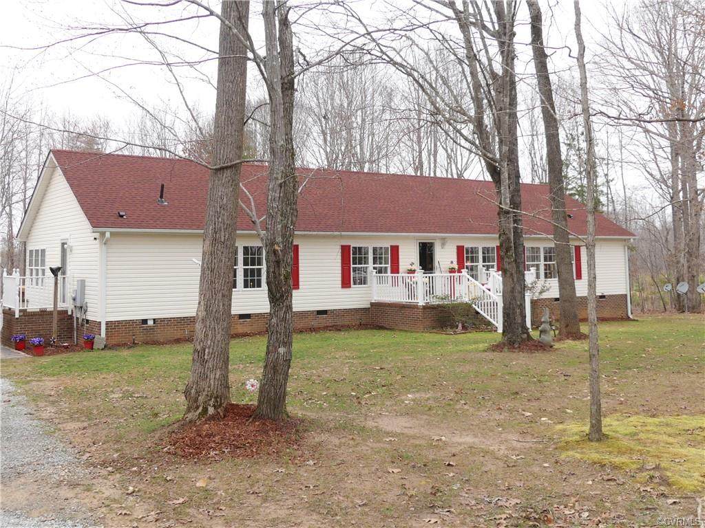 67 Gilbert Lane - Photo 1