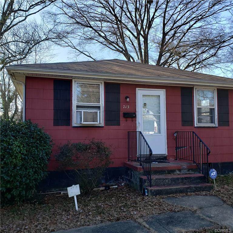 713 Bancroft Avenue - Photo 1