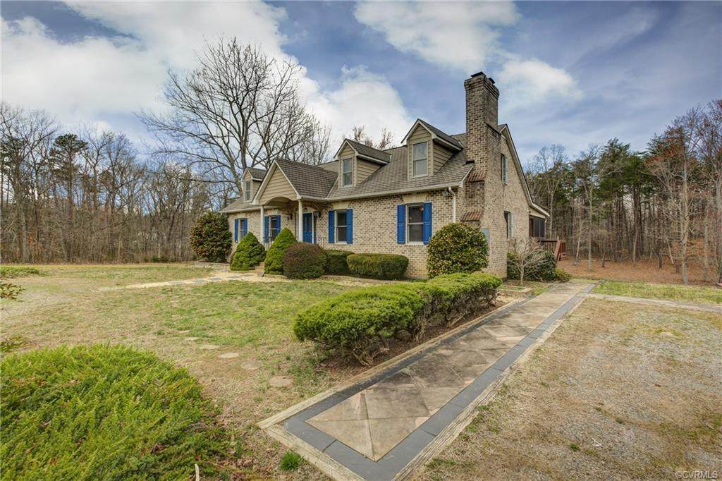 425 Starview Lane - Photo 1
