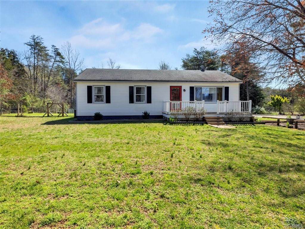 2611 Chapel Hill Road - Photo 1