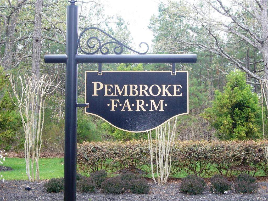 000 Pembroke Lane - Photo 1