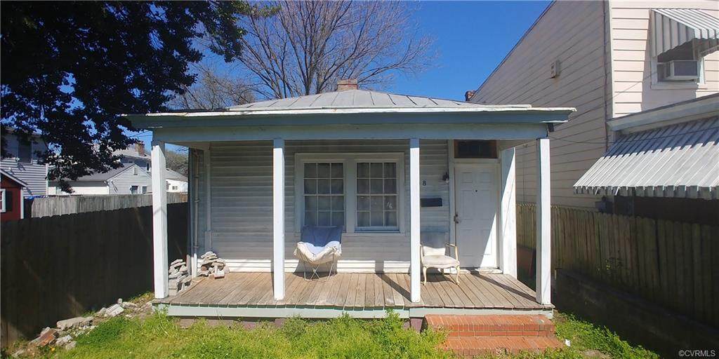 208 18th Street - Photo 1