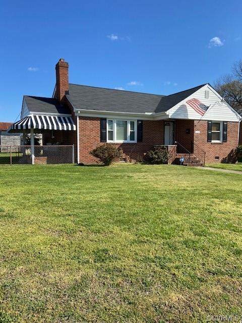 210 Lyons Avenue - Photo 1