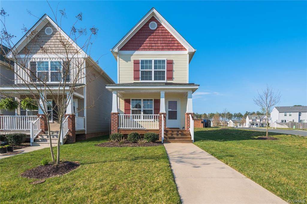 2202 Forest Court - Photo 1