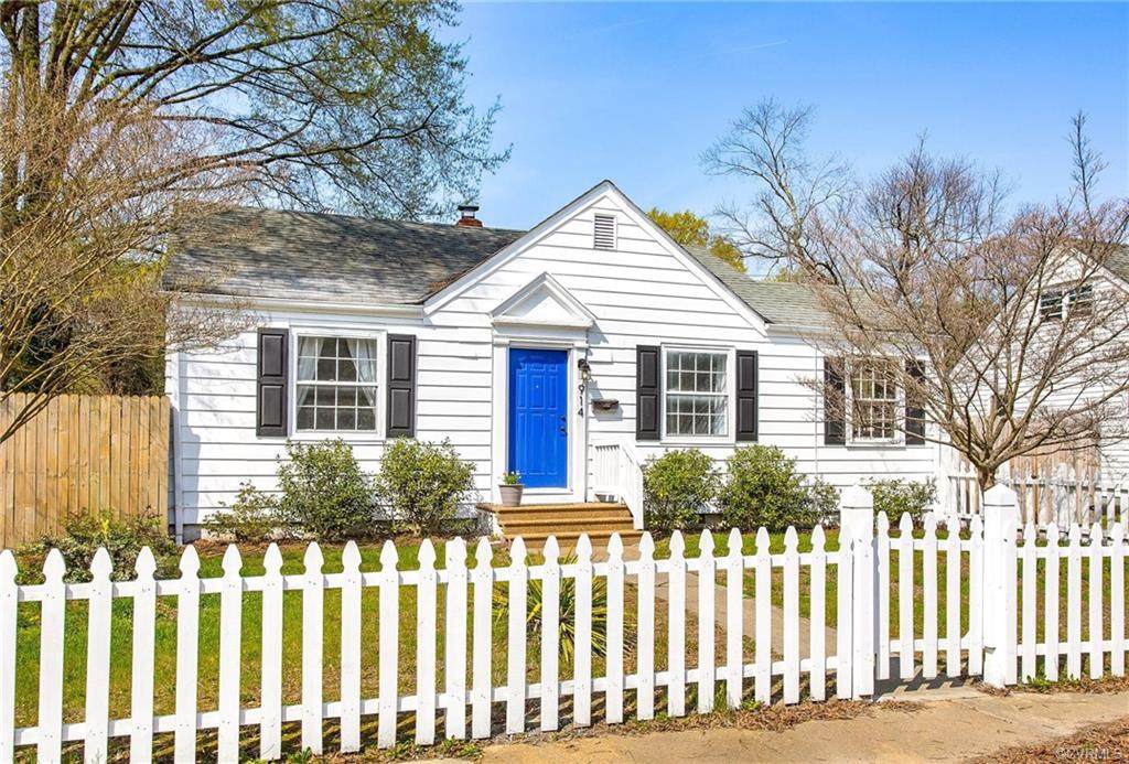 914 Hill Top Drive - Photo 1