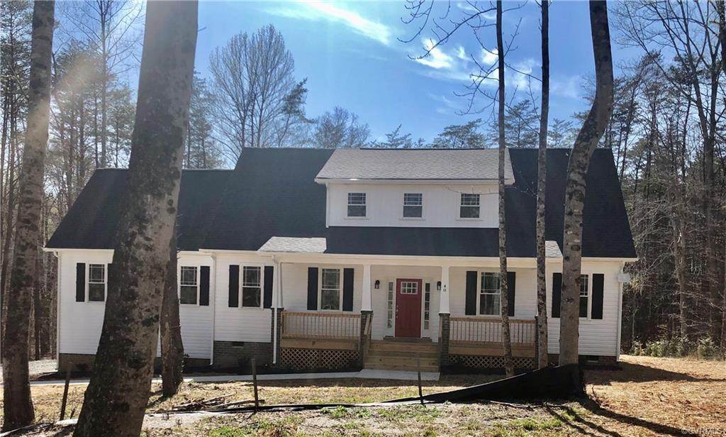 103 Smitty Circle - Photo 1