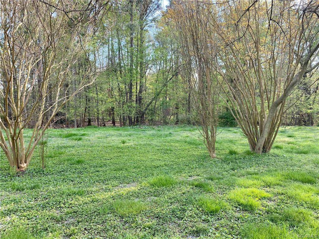 5328 Shady Grove Road - Photo 1