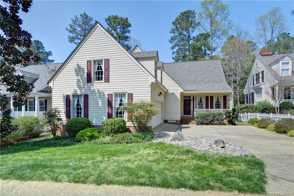 104 Hollinwell - Photo 1