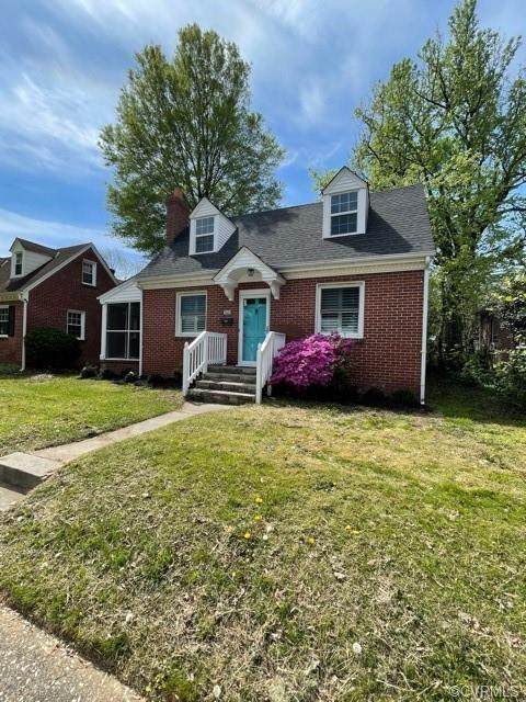 3423 Rosewood Avenue - Photo 1