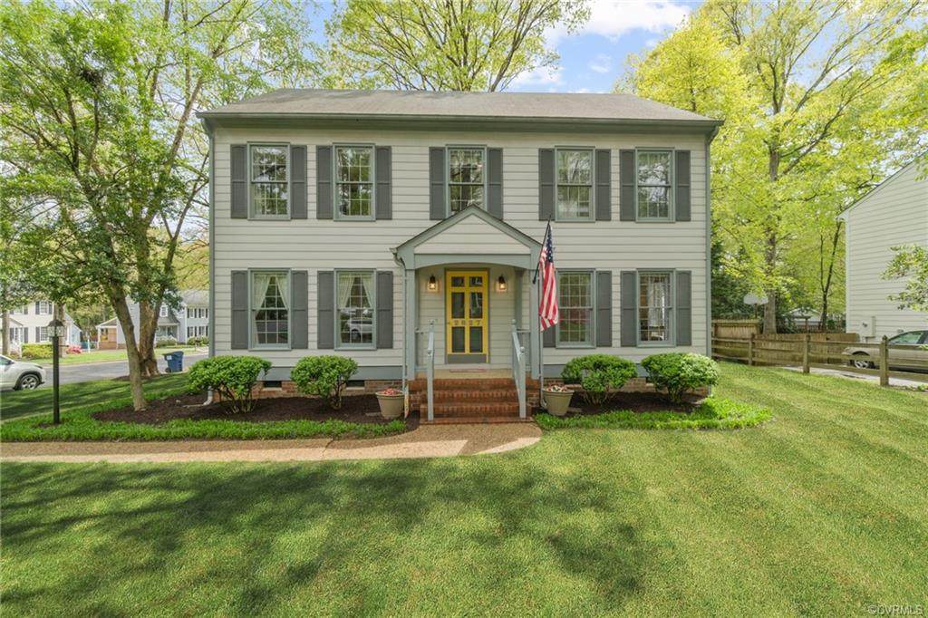 2827 Aspinwald Drive - Photo 1