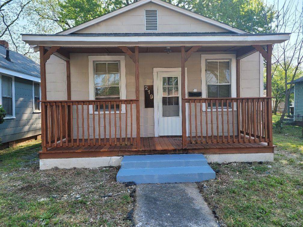 219 11th Avenue - Photo 1