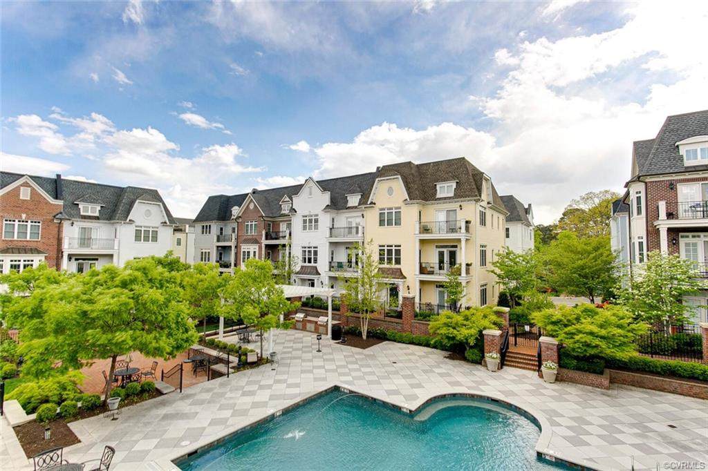 251 Finial Avenue - Photo 1