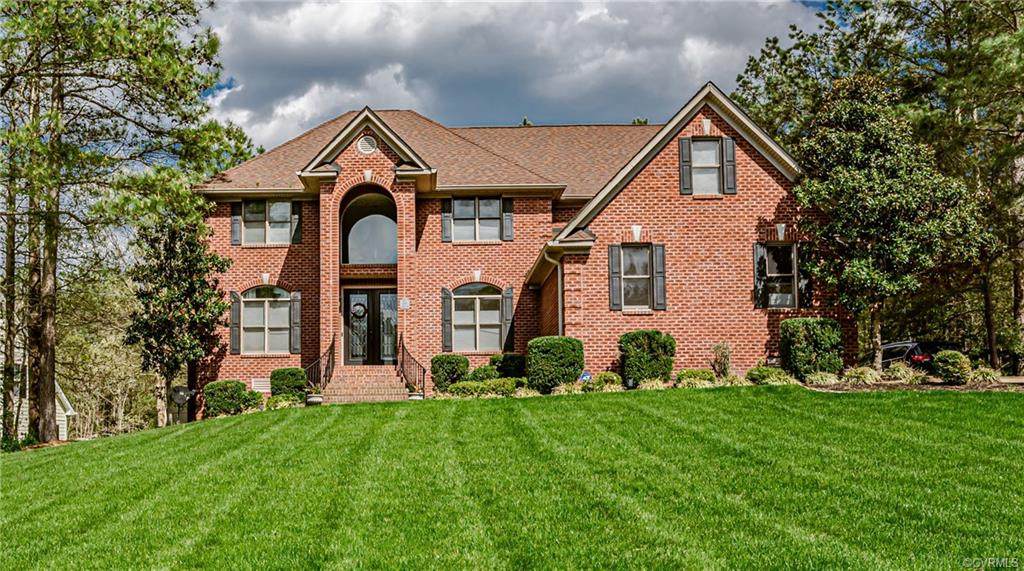 5761 Tyshire Parkway - Photo 1