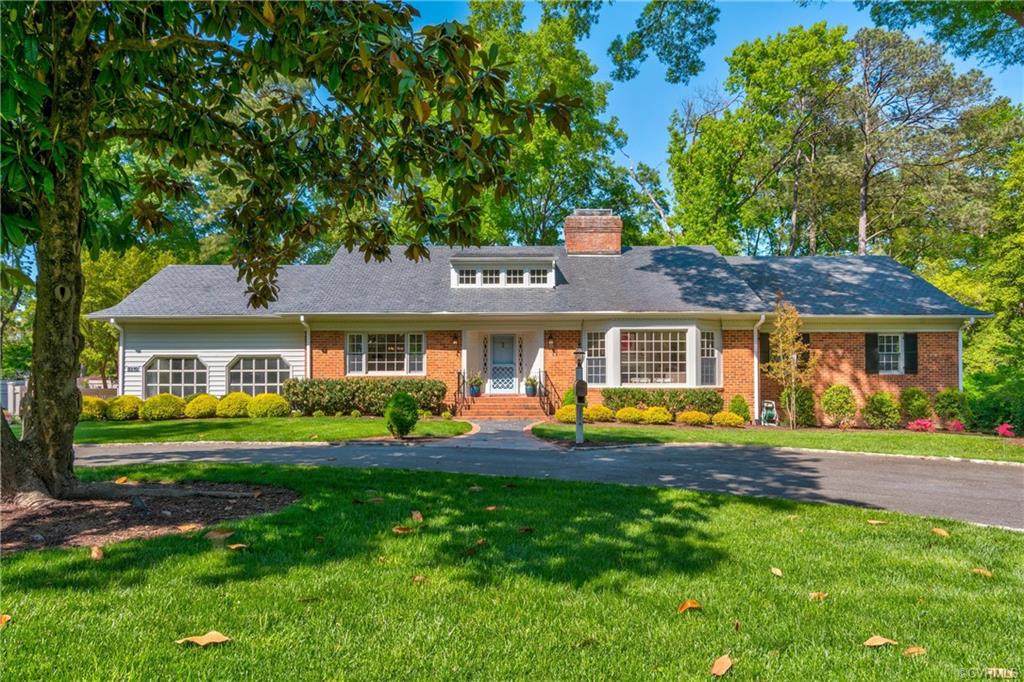 8910 River Road - Photo 1