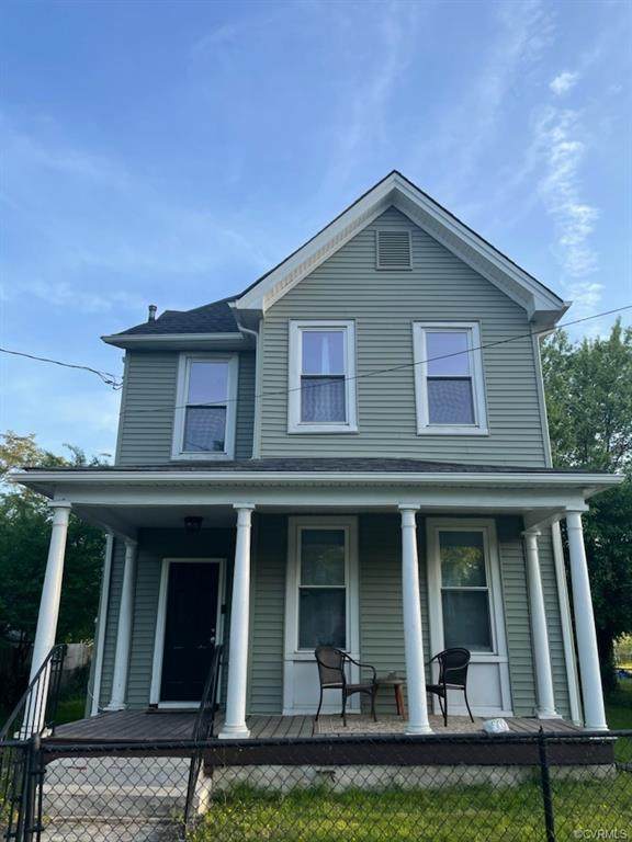 303 Roberts Street - Photo 1