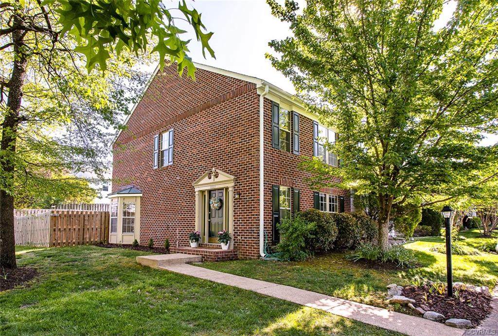 7801 Balineen Court - Photo 1