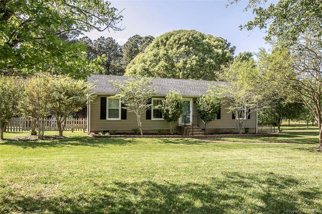 6402 T C Walker Road - Photo 1