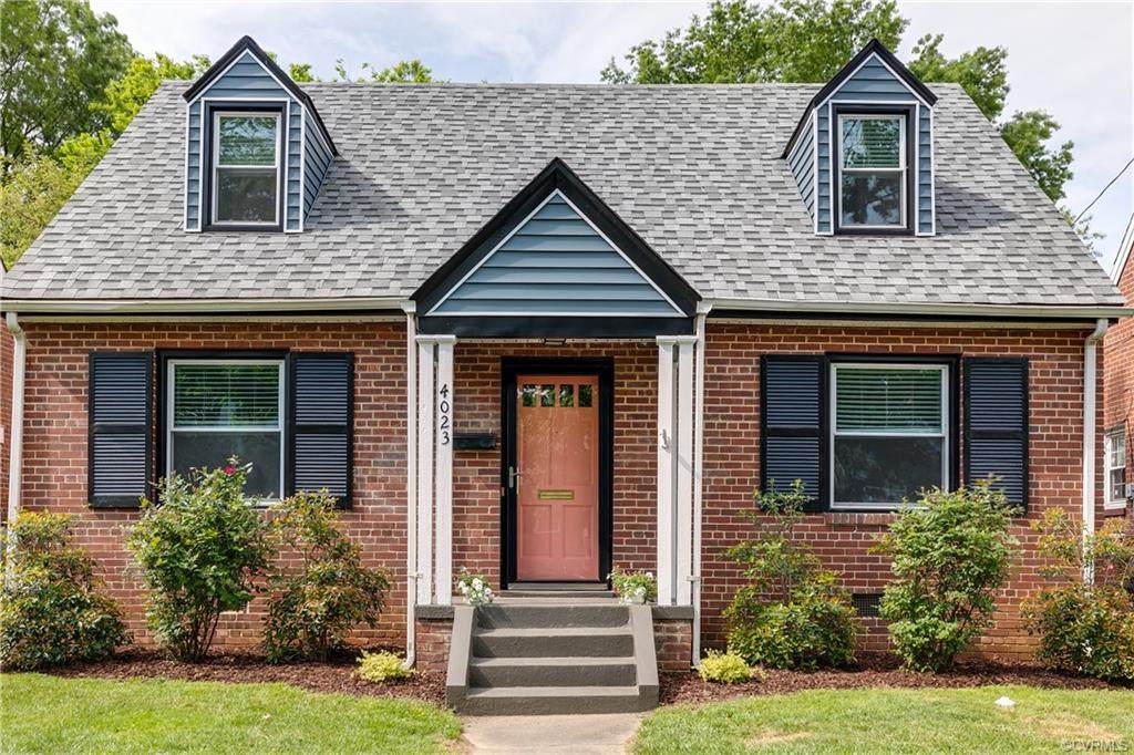 4023 Augusta Avenue - Photo 1