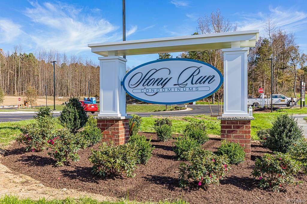 10521 Stony Bluff Drive - Photo 1