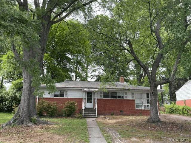 2304 Lockwood Road - Photo 1