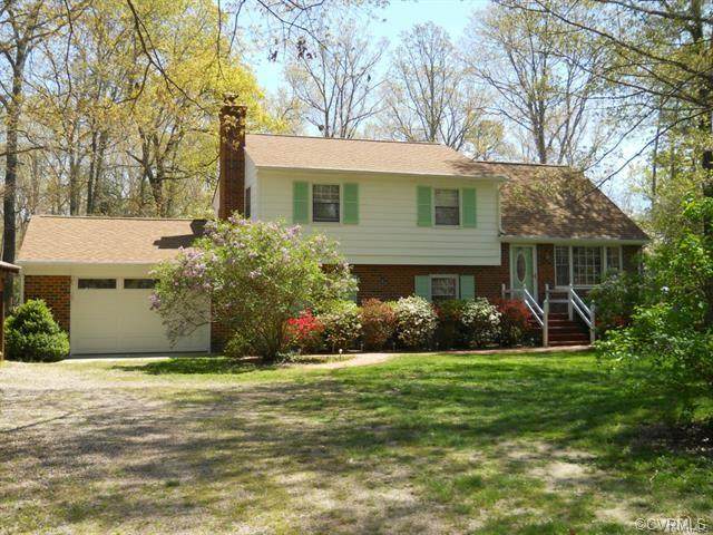 1393 Commins Road - Photo 1