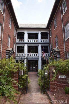 2902 Monument Avenue - Photo 1