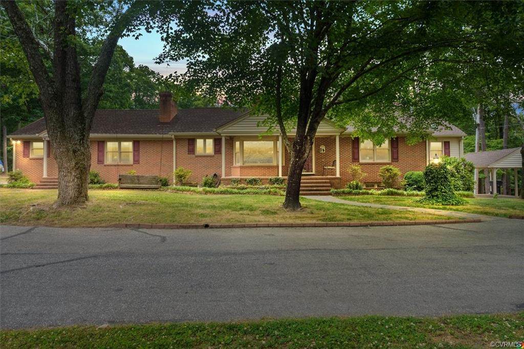 18522 Goode Lane - Photo 1