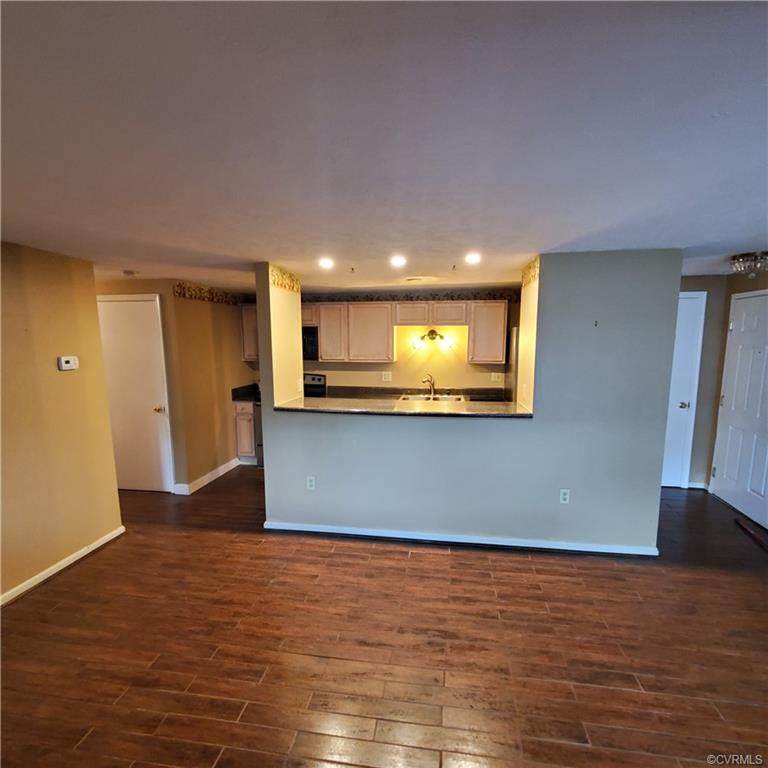 9377 Man-O-War Court - Photo 1