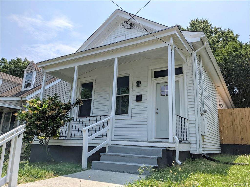 2112 Dinwiddie Avenue - Photo 1