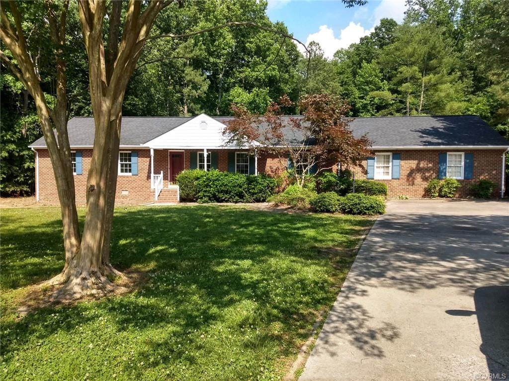 9192 Blakewood Drive - Photo 1