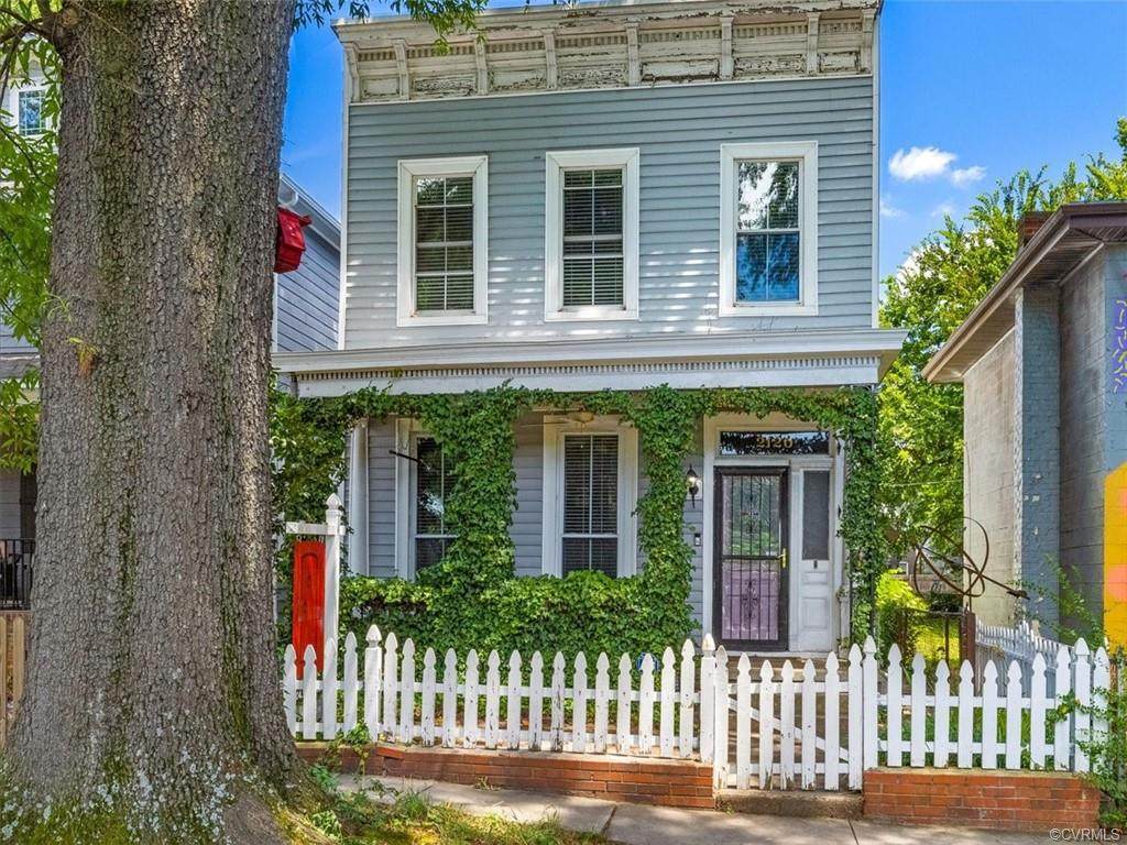 2120 Parkwood Avenue - Photo 1