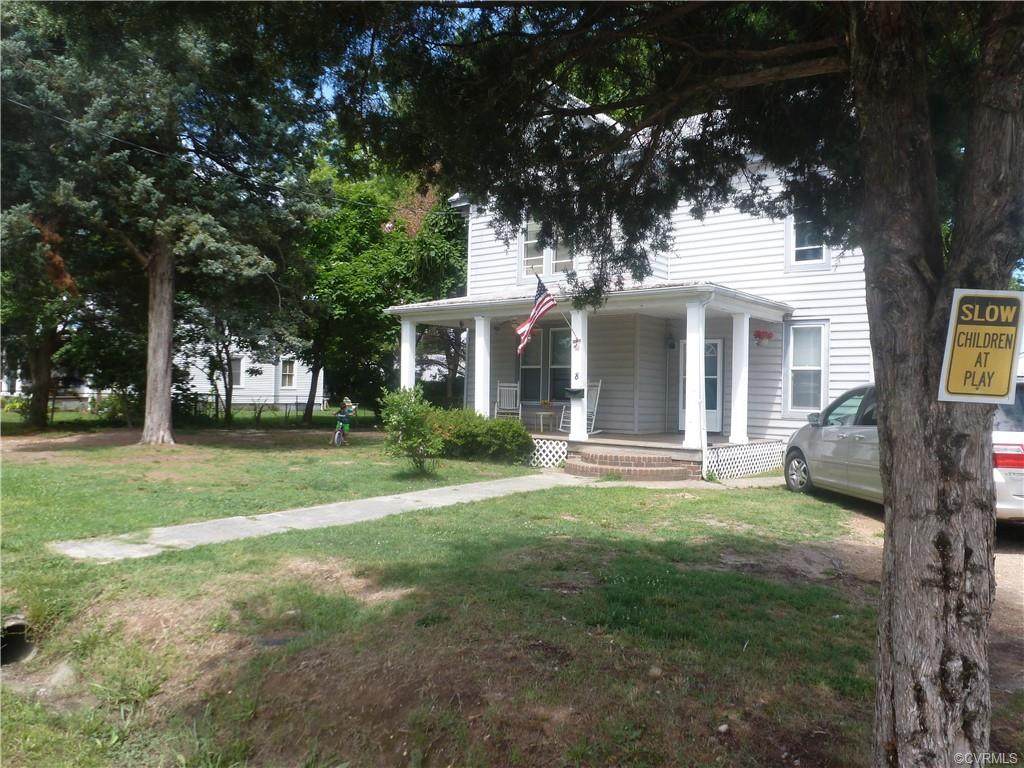 8 Grove Avenue - Photo 1