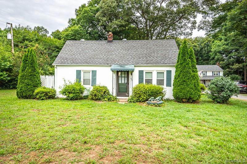 7590 Strath Road - Photo 1