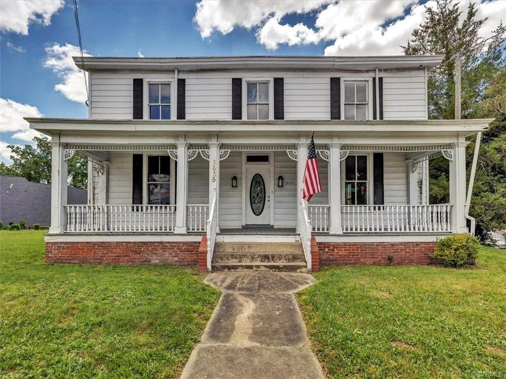 5635 Forest Hill Avenue - Photo 1