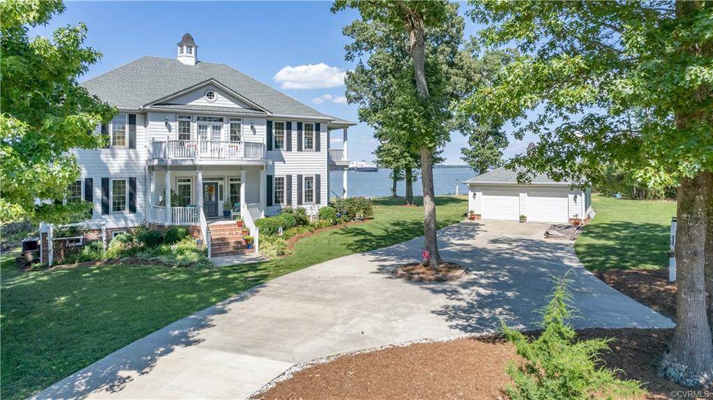 15165 James River Way - Photo 1