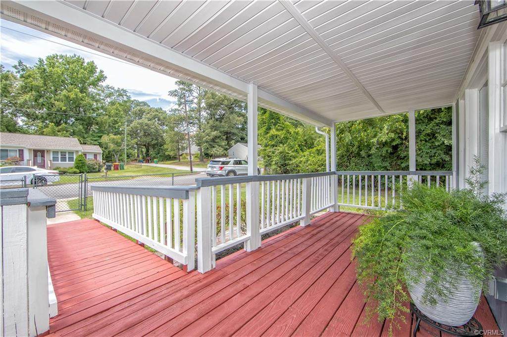 1101 Sunnyside Avenue - Photo 1