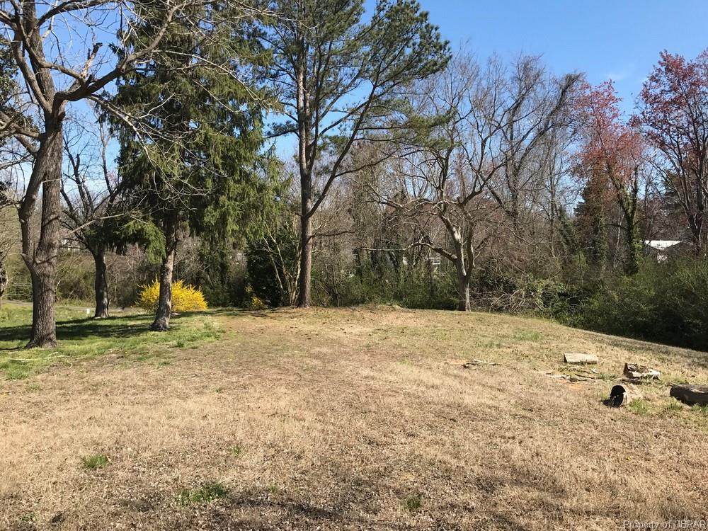 330 Knapp Street - Photo 1
