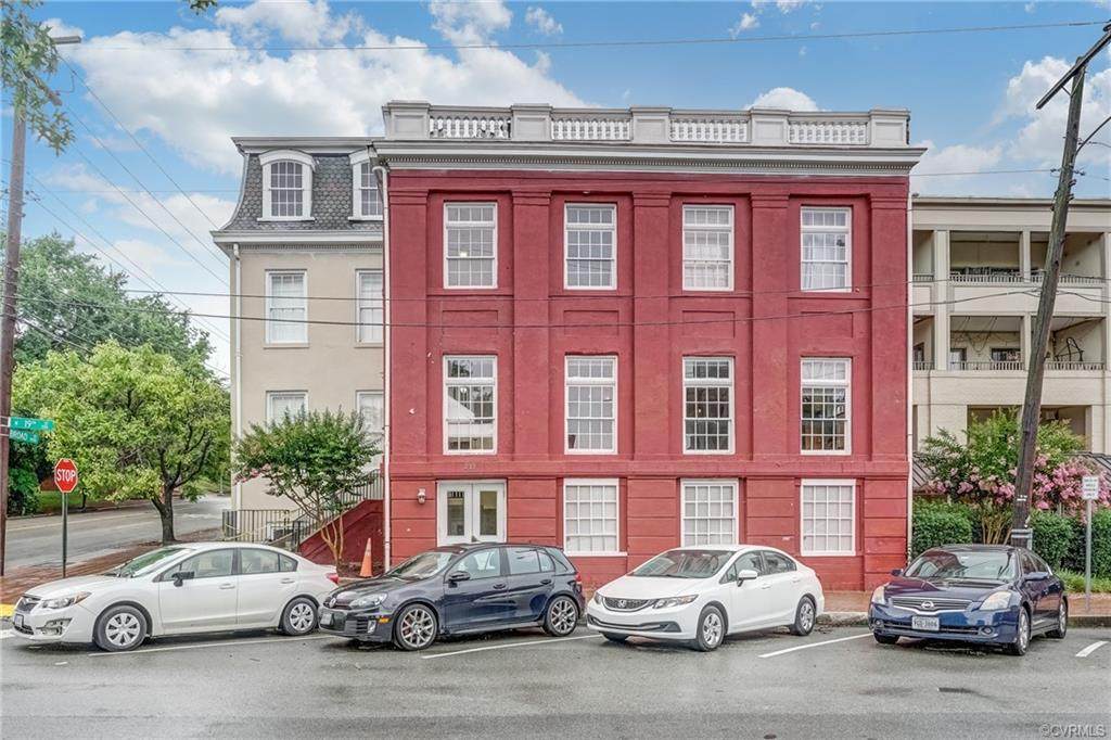 219 19th Street - Photo 1